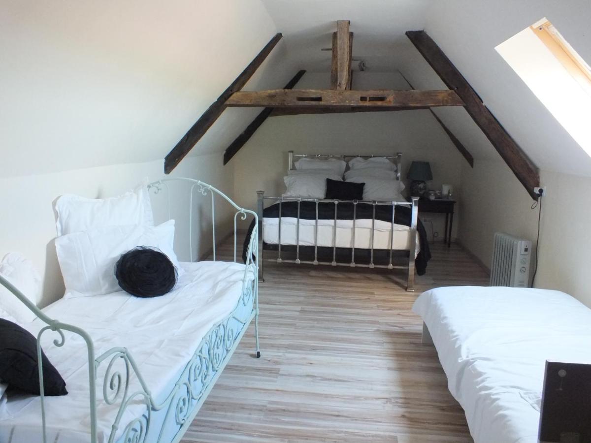 Country B&B Saint-Pierre-d'Eyraud Ngoại thất bức ảnh