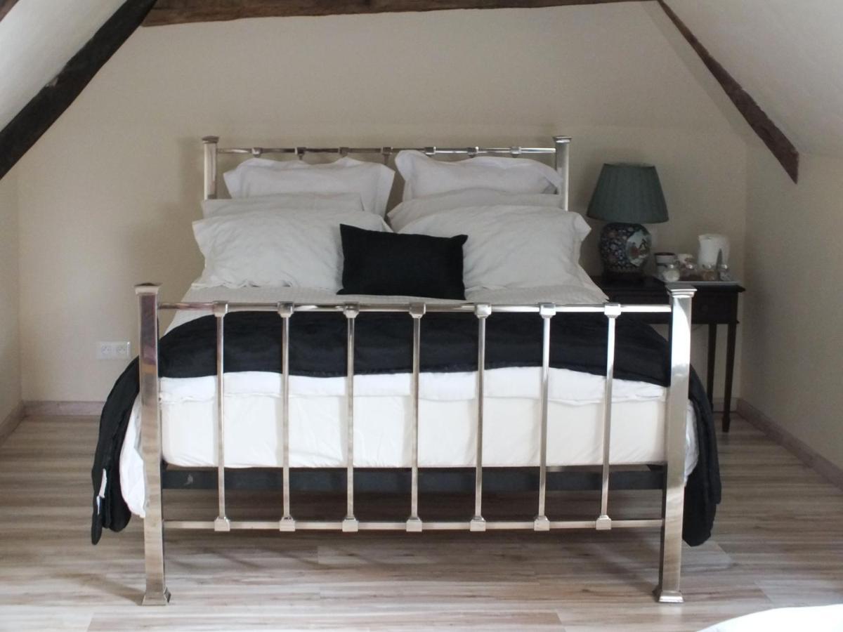 Country B&B Saint-Pierre-d'Eyraud Ngoại thất bức ảnh
